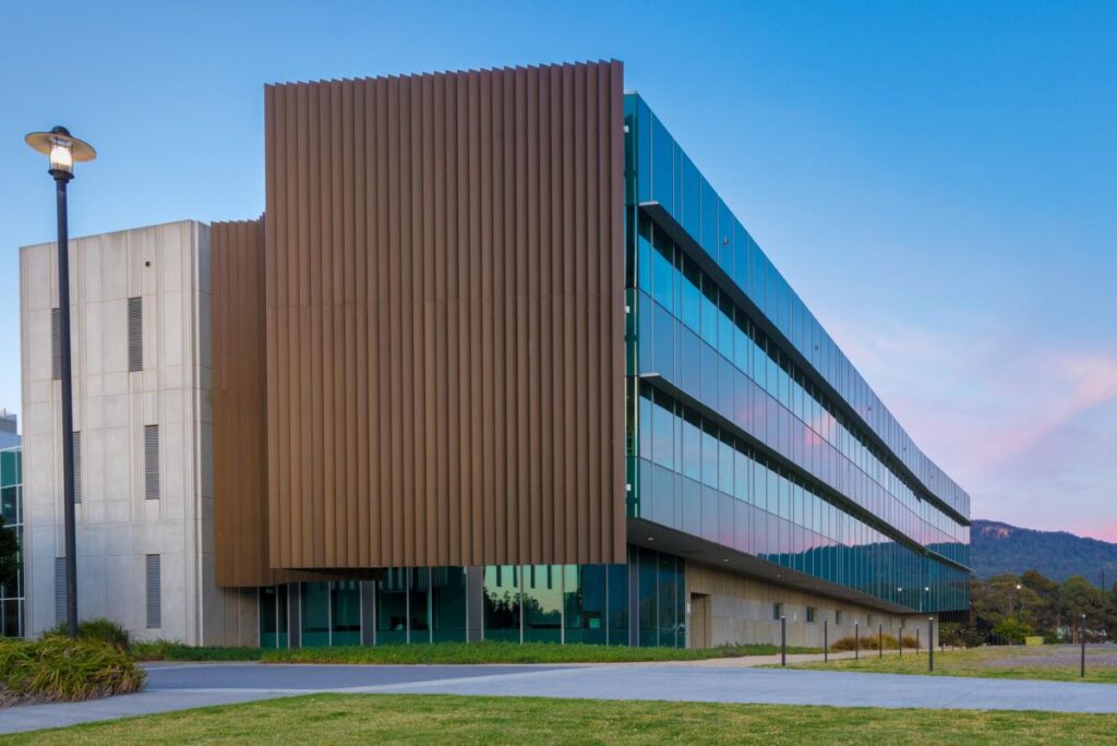 Graphite EPS beads used in Graphex insulation