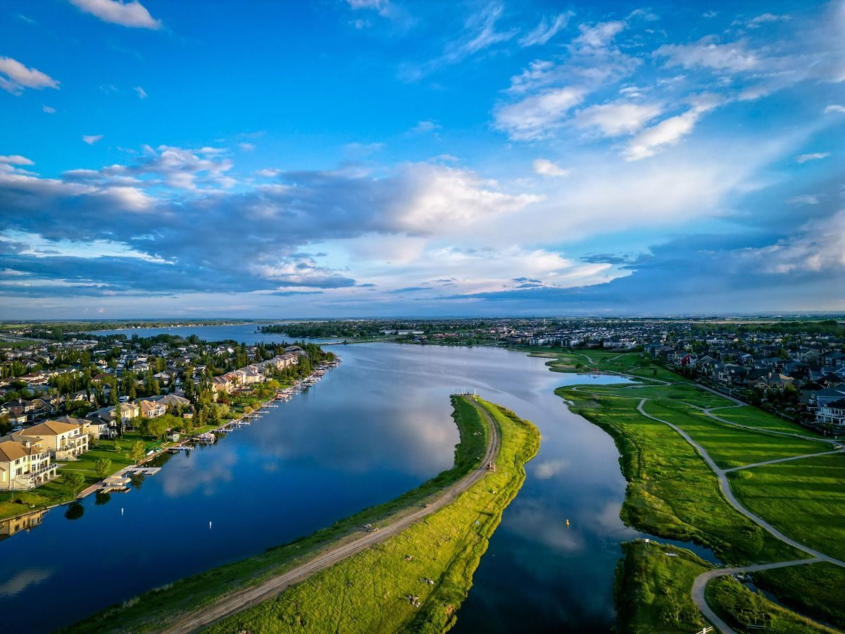 Aerial view of Chestermere Lake and the surrounding neighbourhoods