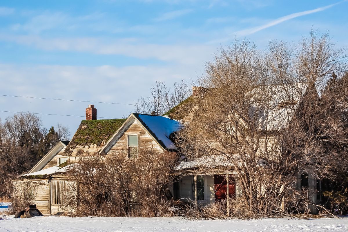 Winter roof damage after snow and ice
